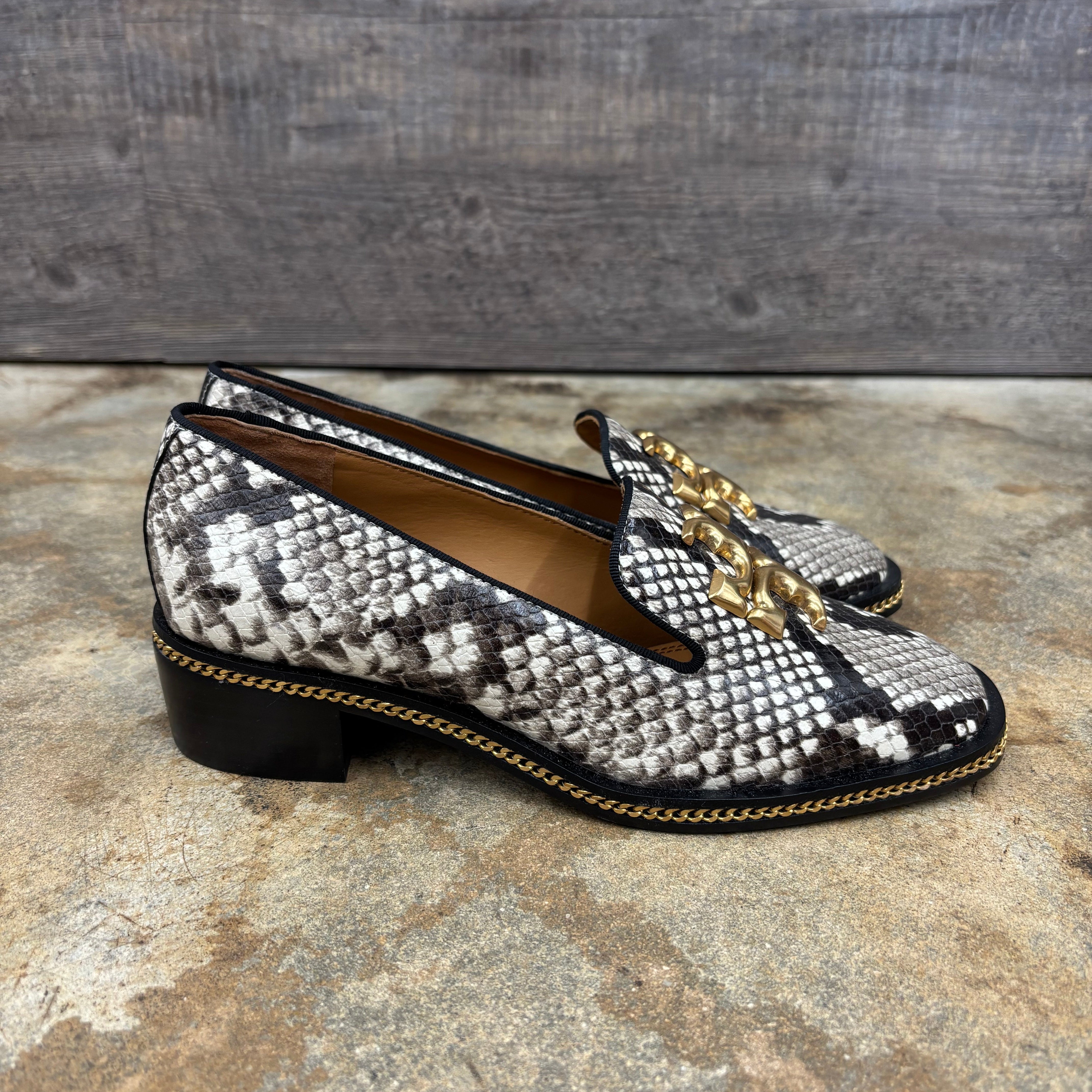 TORY BURCH Size 6 Loafers