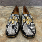 Load image into Gallery viewer, TORY BURCH Size 6 Loafers
